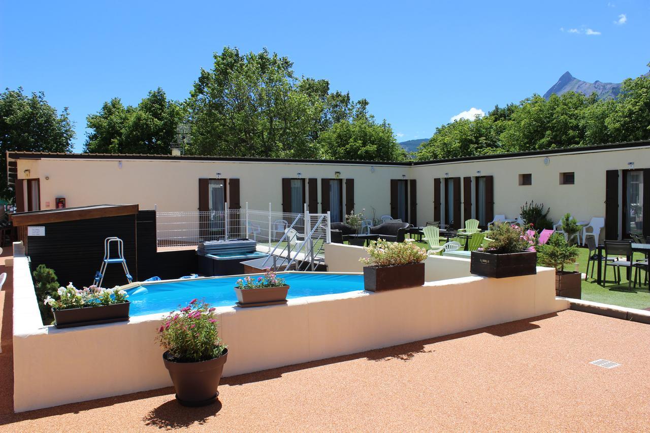 Hotel Le Connetable Saint-Bonnet-en-Champsaur Exteriér fotografie